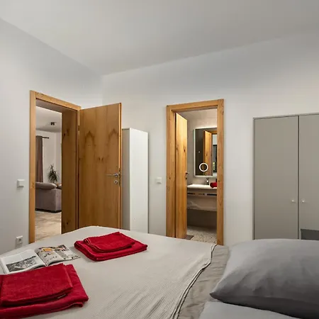 Claudio - Happy Apartment *