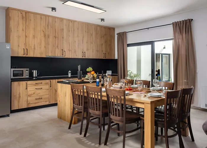 Apartman Claudio - Happy